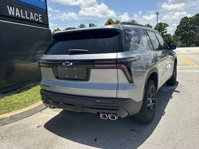 2026 Chevrolet Traverse FWD LT
