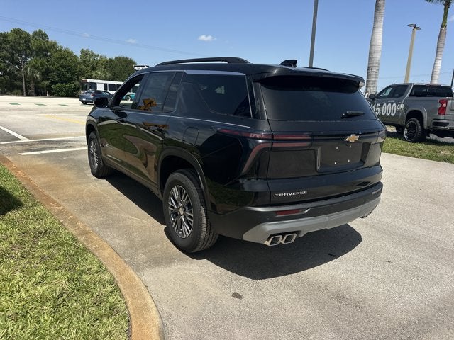 2026 Chevrolet Traverse FWD LT