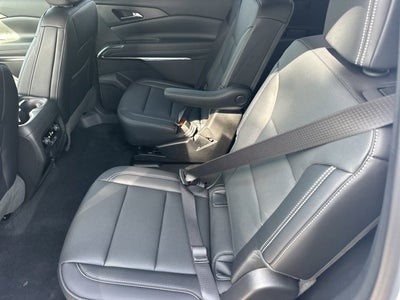 2026 Chevrolet Traverse FWD LT