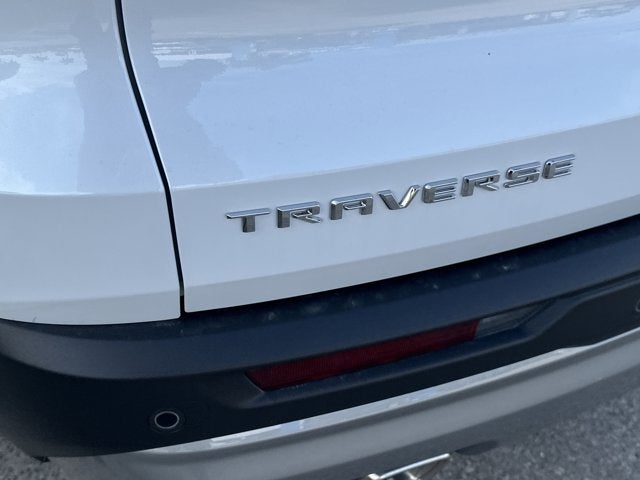 2026 Chevrolet Traverse FWD LT