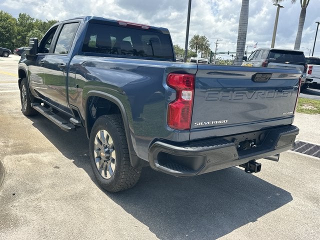 2026 Chevrolet Silverado 2500HD Custom