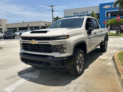 2026 Chevrolet Silverado 2500HD Custom