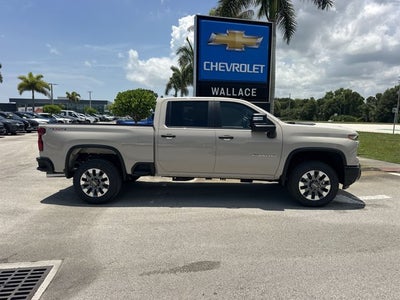 2026 Chevrolet Silverado 2500HD Custom