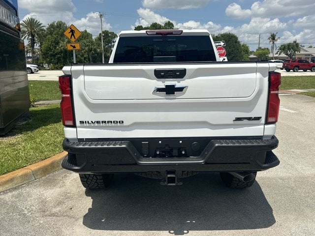 2026 Chevrolet Silverado 2500HD ZR2