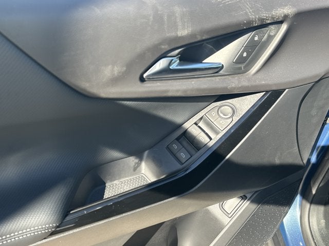 2027 Chevrolet Equinox FWD LT