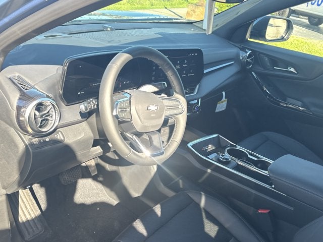2027 Chevrolet Equinox FWD LT