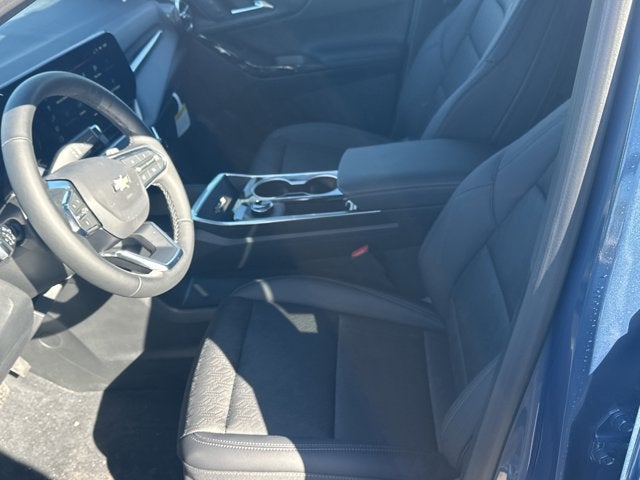 2027 Chevrolet Equinox FWD LT