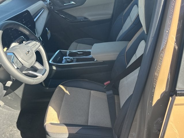 2027 Chevrolet Equinox FWD ACTIV