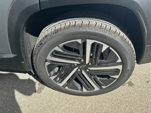 2027 Chevrolet Equinox FWD RS