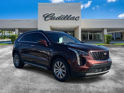 2023 Cadillac XT4 FWD Premium Luxury