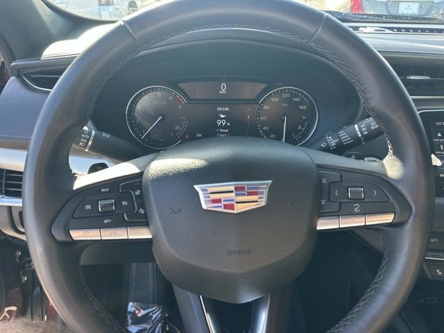 2023 Cadillac XT4 FWD Premium Luxury