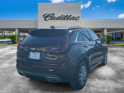 2023 Cadillac XT4 FWD Premium Luxury