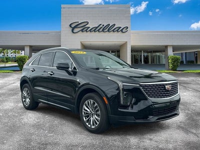 2024 Cadillac XT4 FWD Premium Luxury