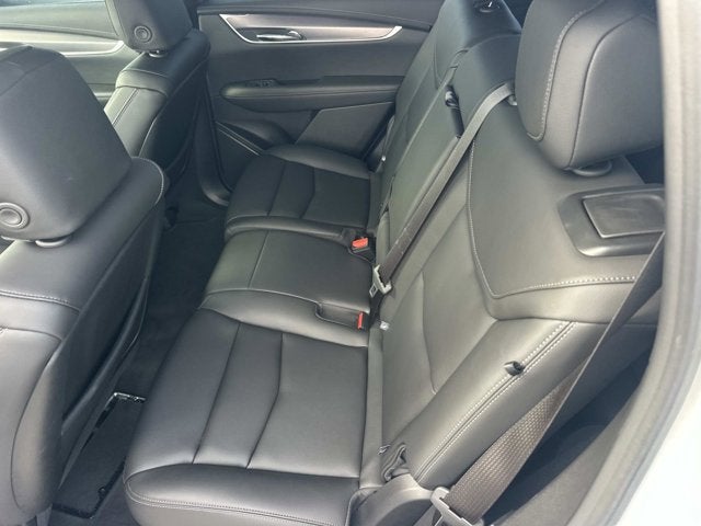 2025 Cadillac XT6 FWD Luxury