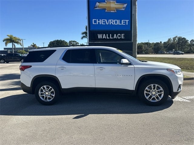 2021 Chevrolet Traverse LT Cloth